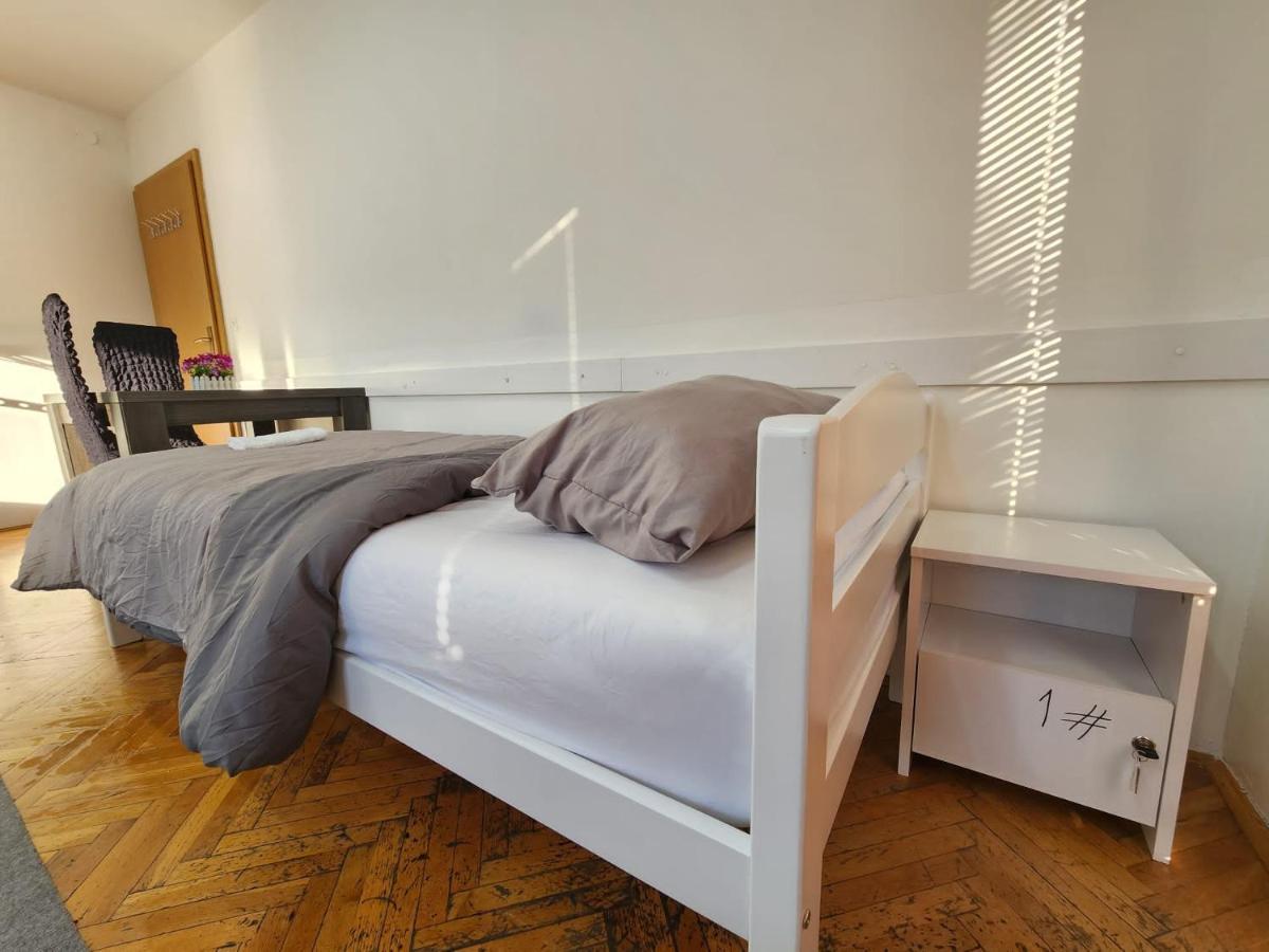Hostel Center Szarajevó Kültér fotó
